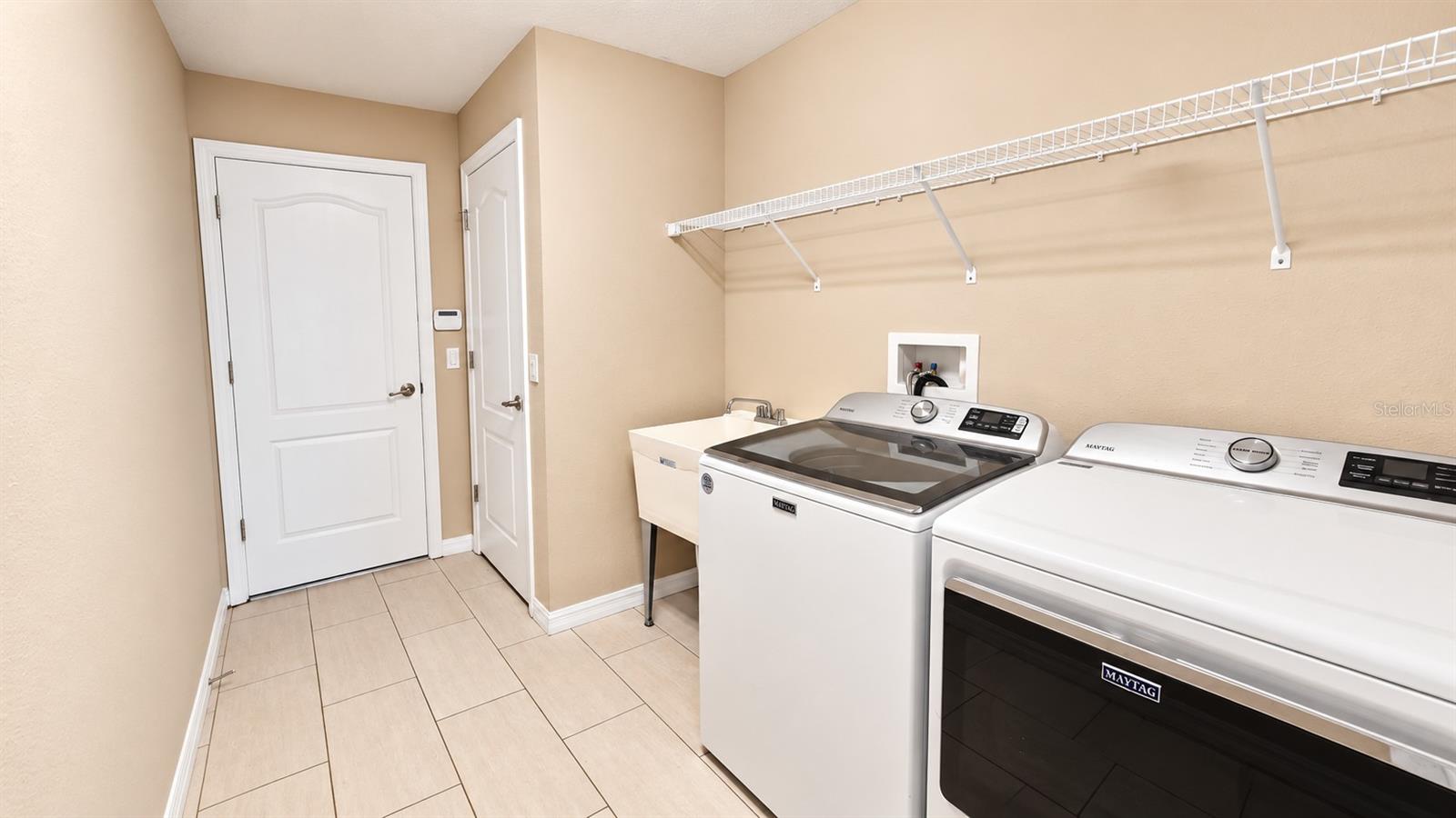 10619 Mistflower Ln Property Photo 19