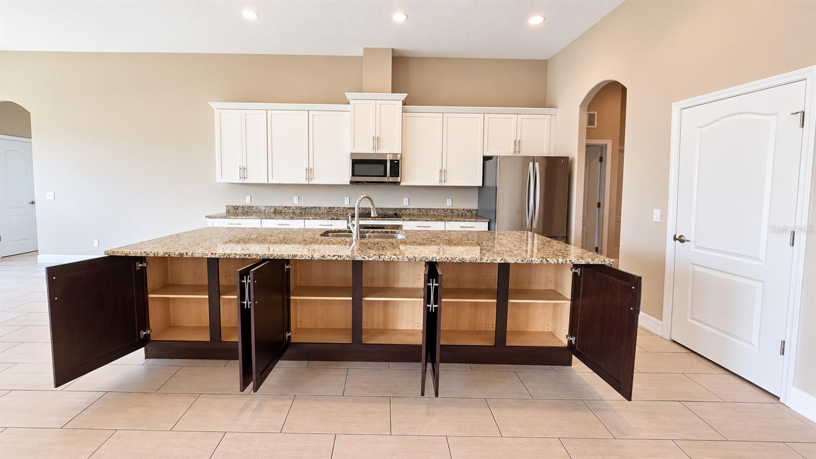 10619 Mistflower Ln Property Photo 31