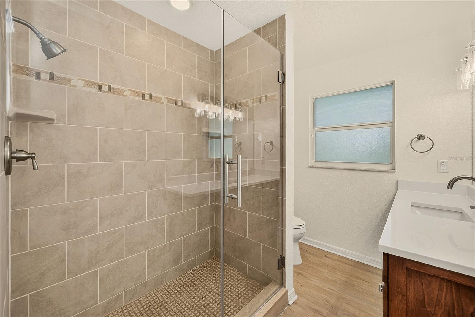 833 Tallowood Dr Property Photo 32