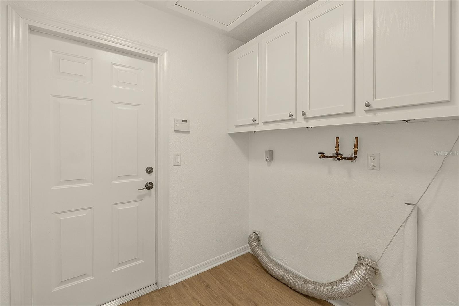 833 Tallowood Dr Property Photo 33