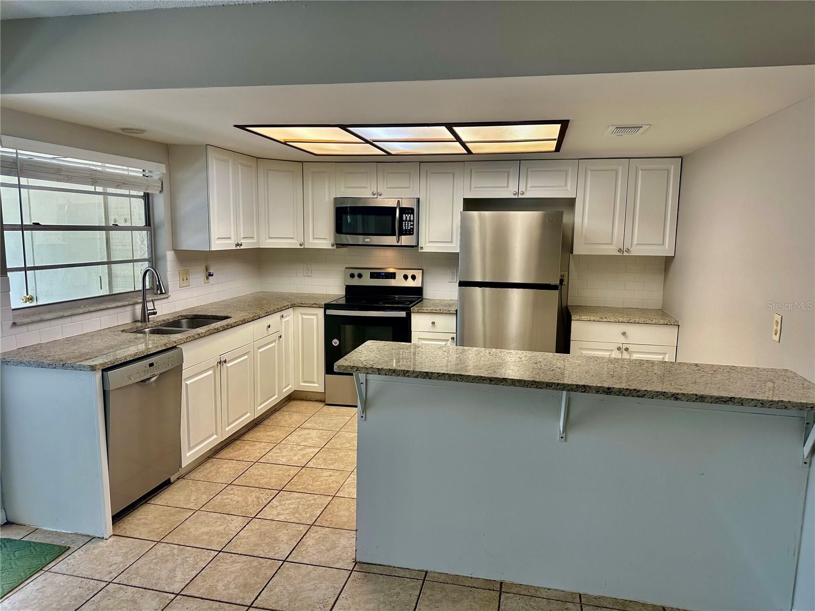 14752 Morning Dr Property Photo 14