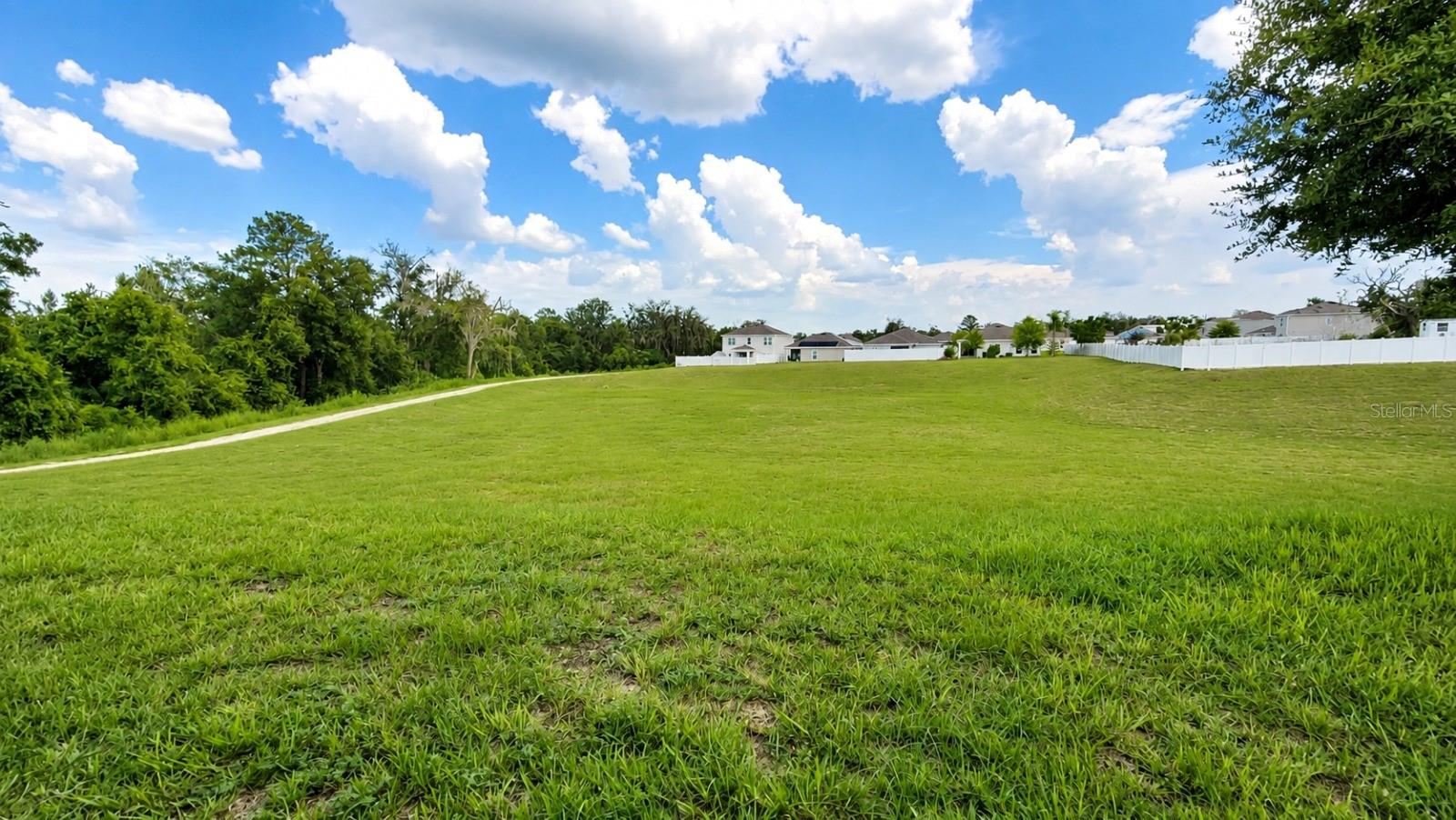 264 Golden Sands Cir Property Photo 10