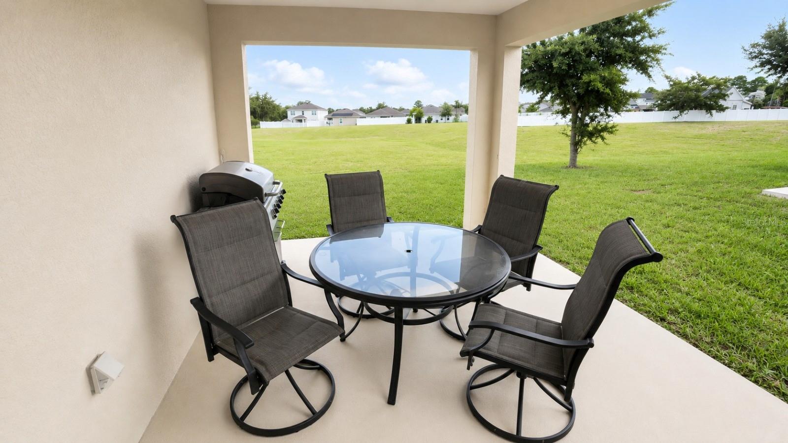 264 Golden Sands Cir Property Photo 11