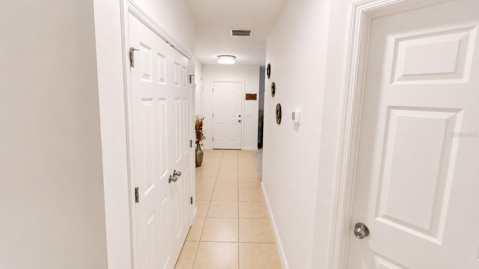 264 Golden Sands Cir Property Photo 12