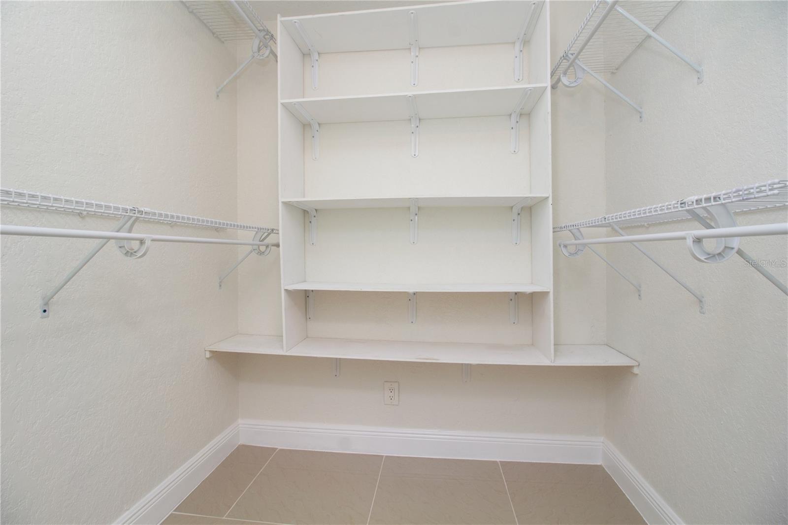 2720 State Road 590 Property Photo 25