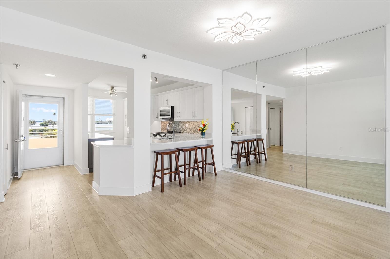 7922 Sailboat Key Blvd S #206 Property Photo 4