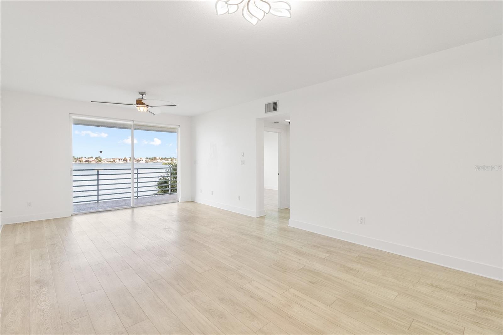7922 Sailboat Key Blvd S #206 Property Photo 16
