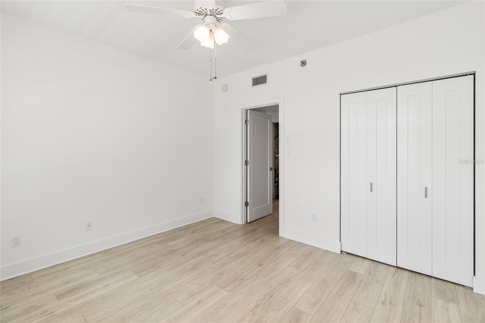 7922 Sailboat Key Blvd S #206 Property Photo 20