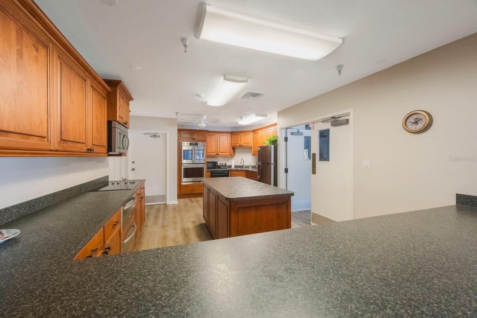 7922 Sailboat Key Blvd S #206 Property Photo 55