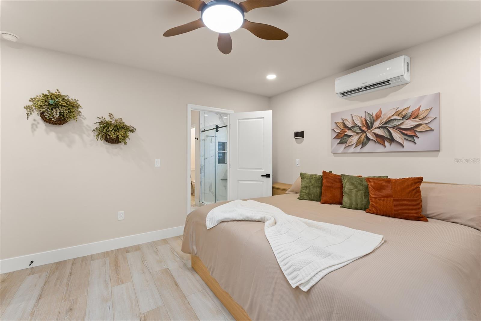 5028 Autumn Ridge Ln Property Photo 20