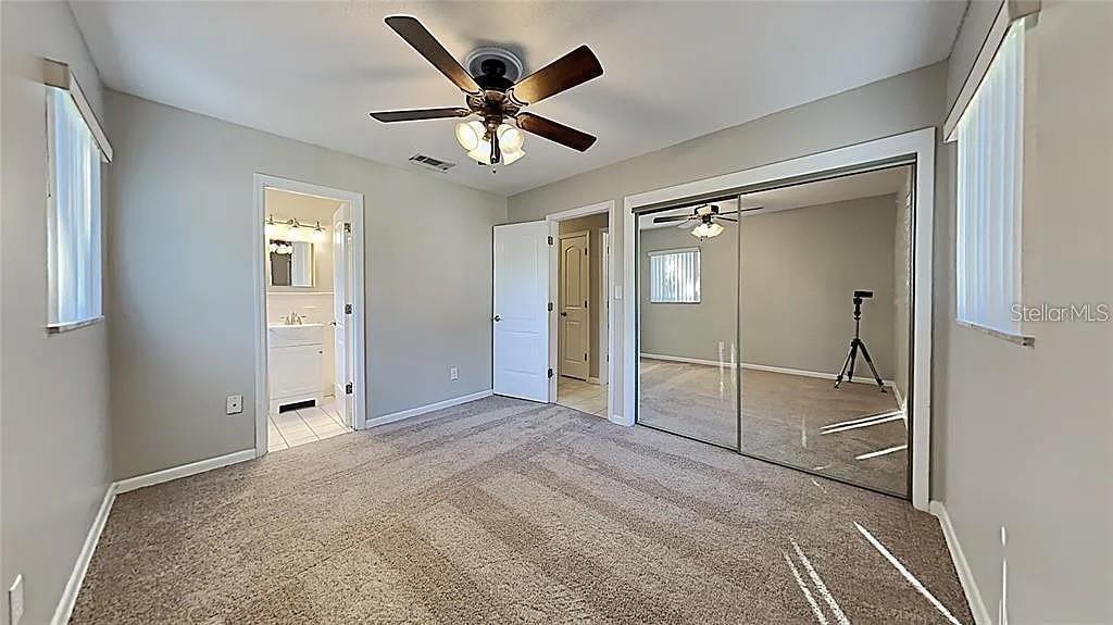 7481 Oak St Ne Property Photo 7