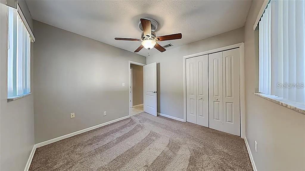 7481 Oak St Ne Property Photo 10