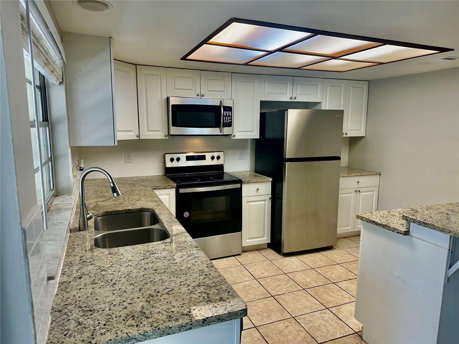 14752 Morning Dr Property Photo 12