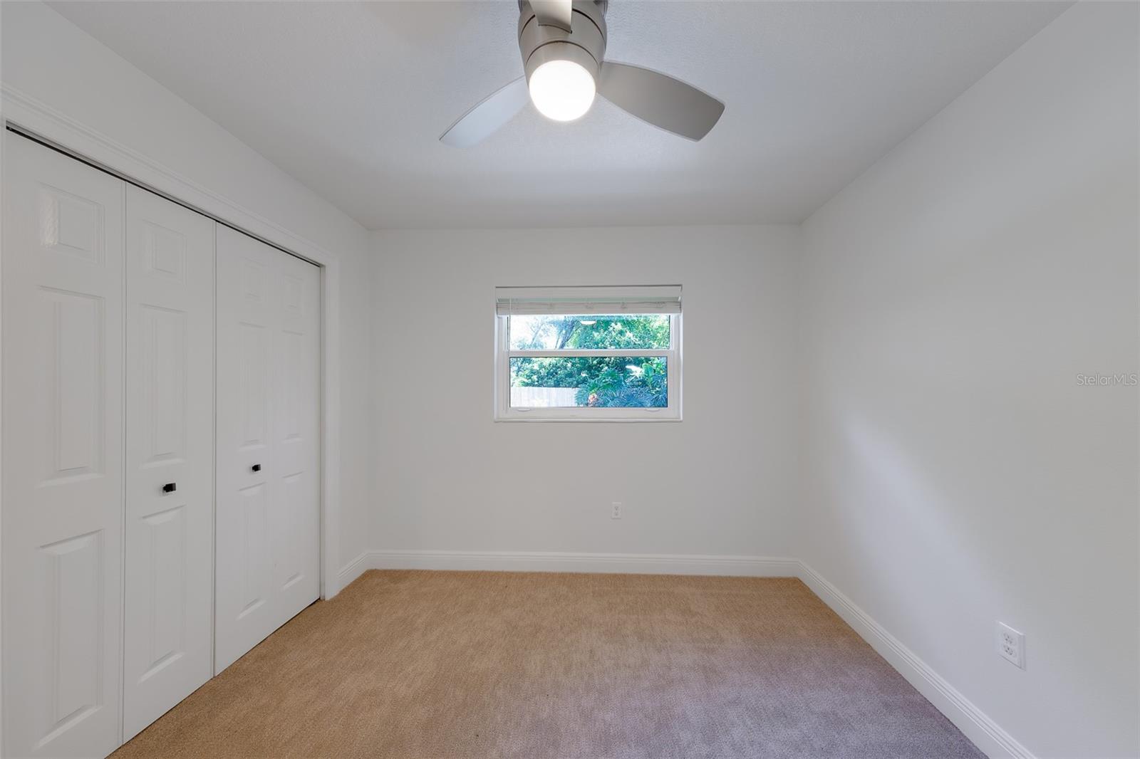 2043 Dodge St Property Photo 26
