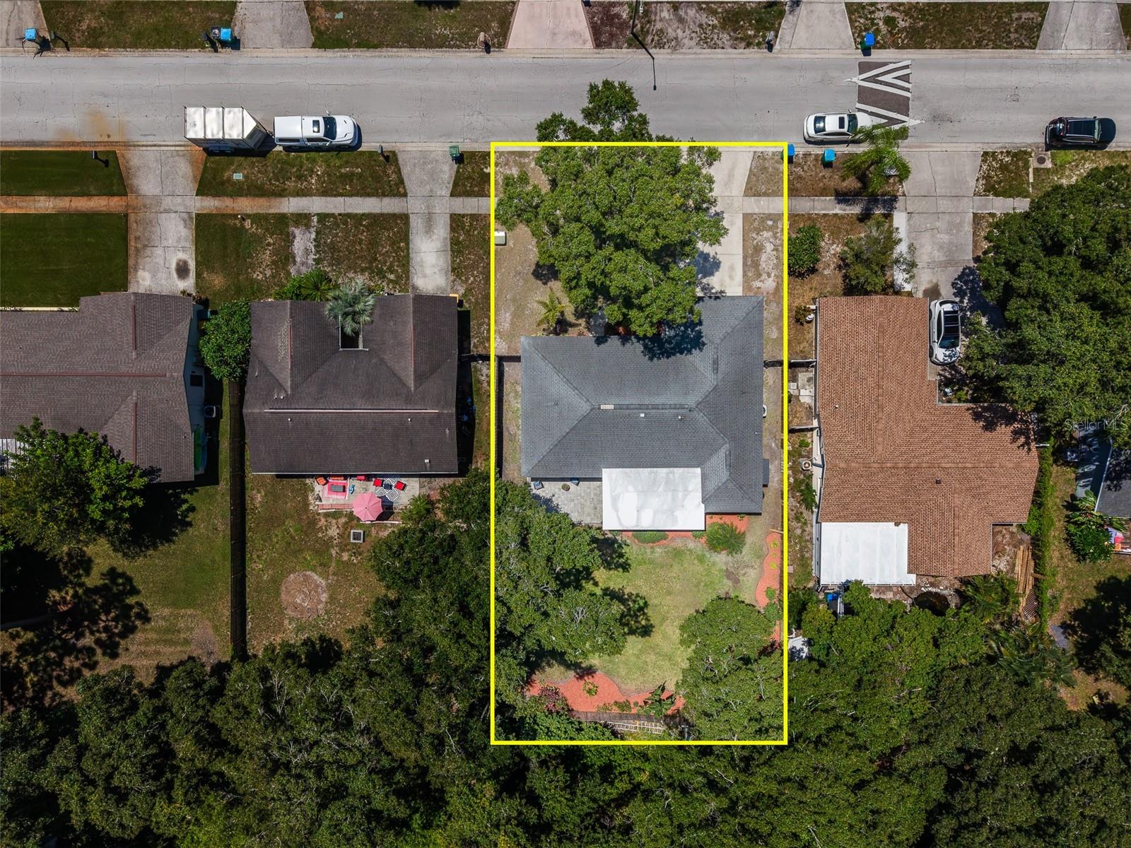 2043 Dodge St Property Photo 47