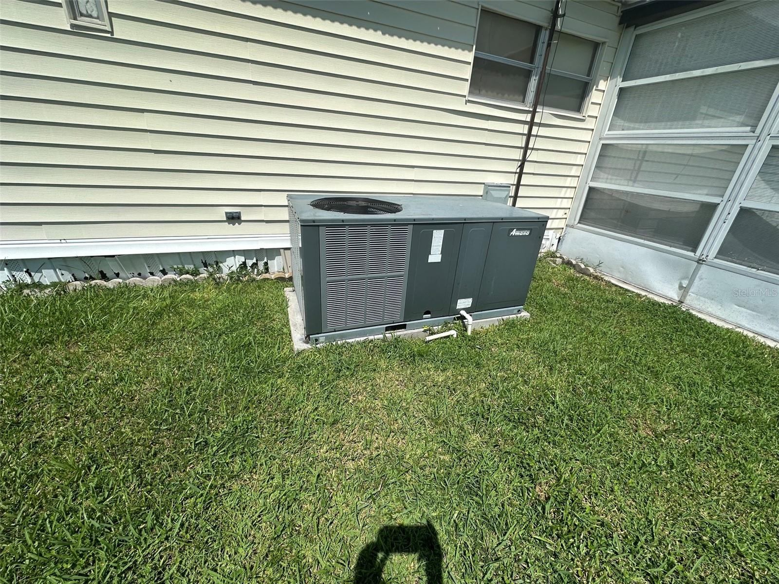 37528 Attica Ave Property Photo 4