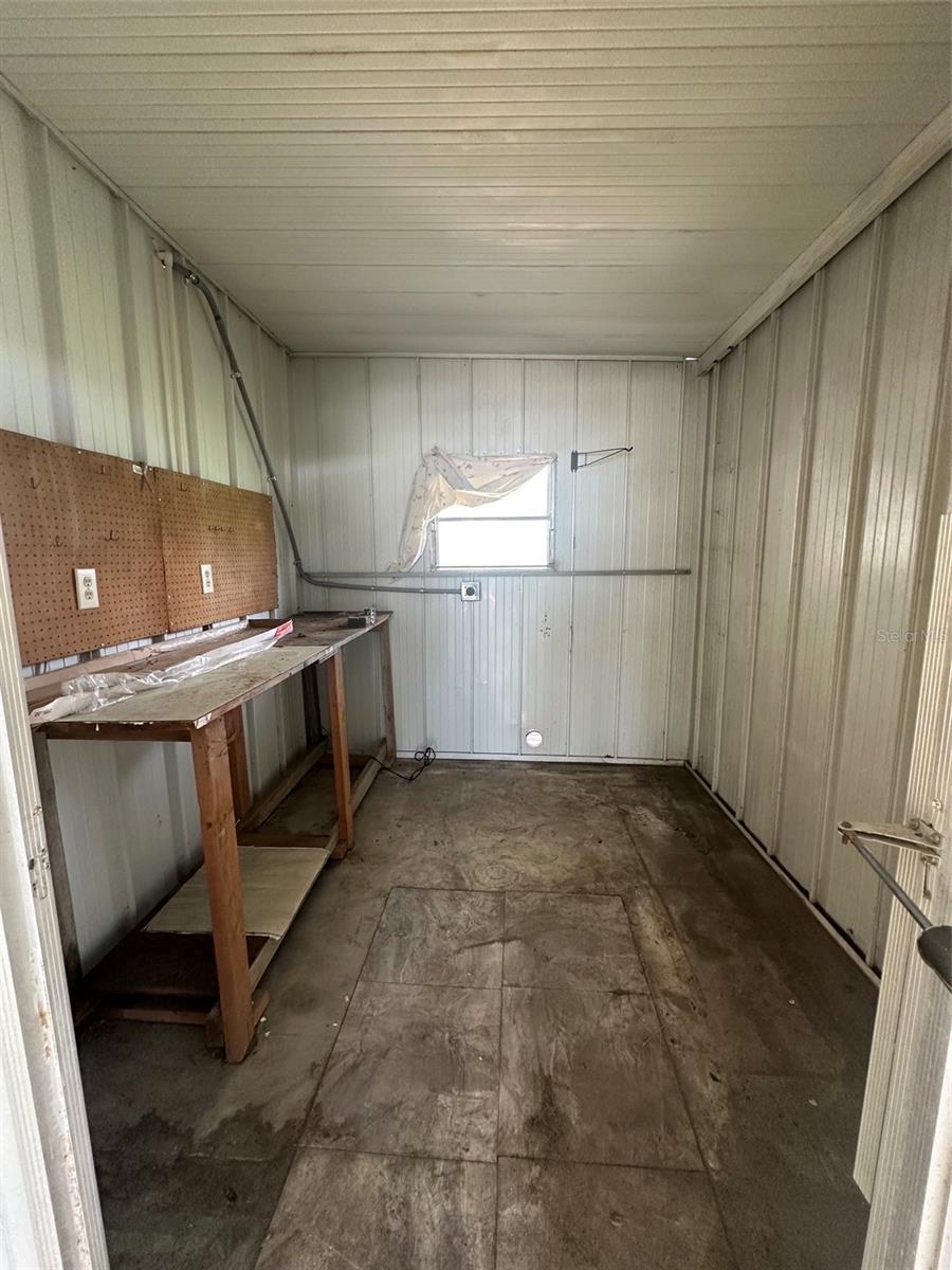 37528 Attica Ave Property Photo 7