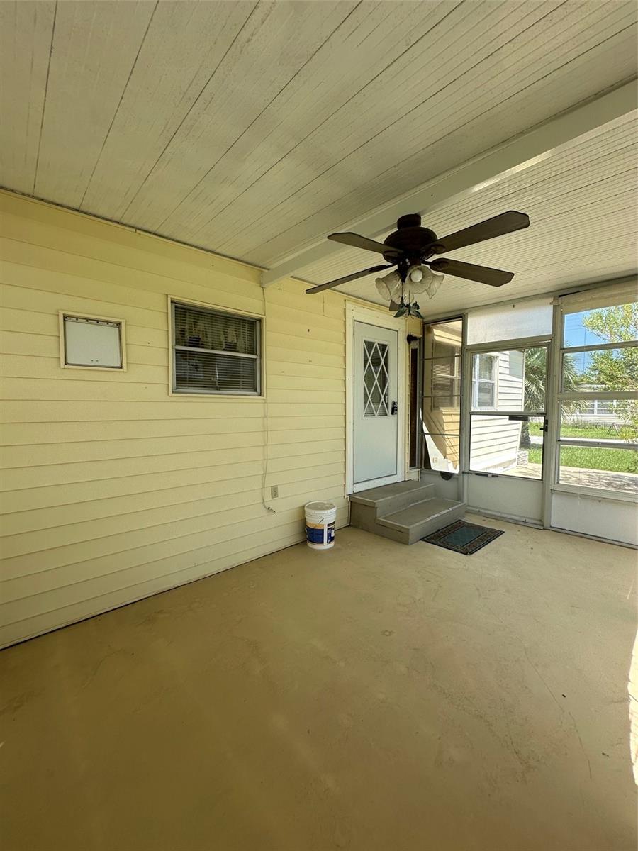 37528 Attica Ave Property Photo 12