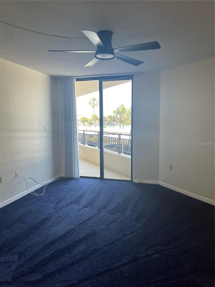 690 Island Way #208 Property Photo 12