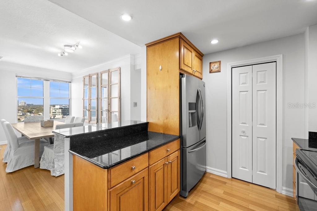 345 Bayshore Blvd #1407 Property Photo 21