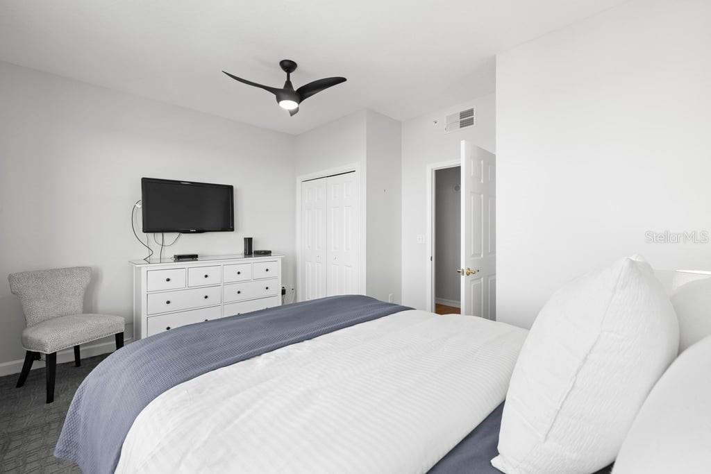 345 Bayshore Blvd #1407 Property Photo 36