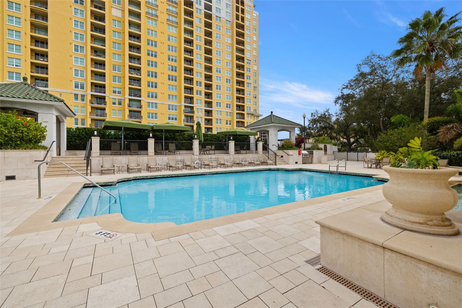 345 Bayshore Blvd #1407 Property Photo 46