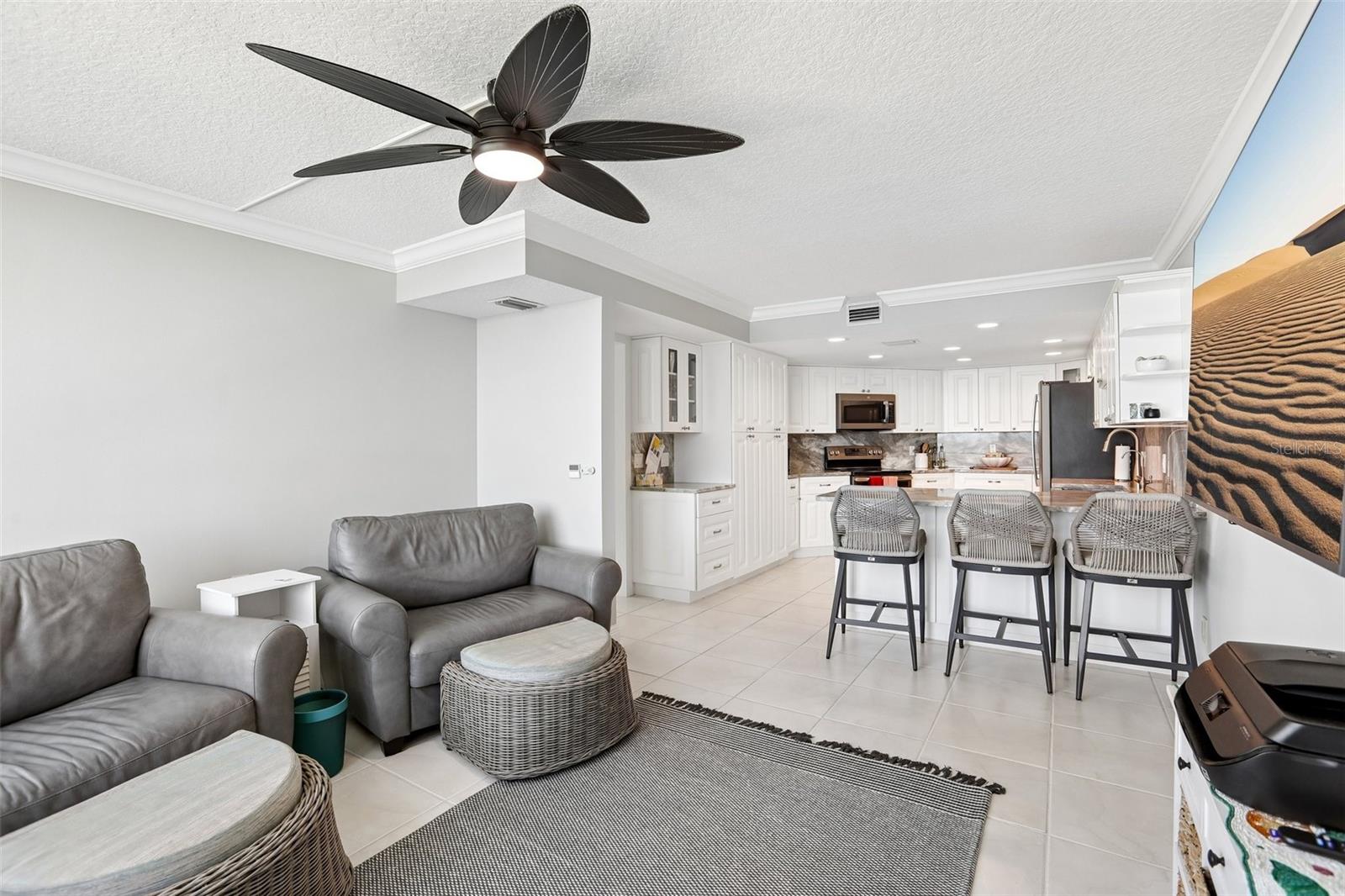 TB8540468 Property Photo 7