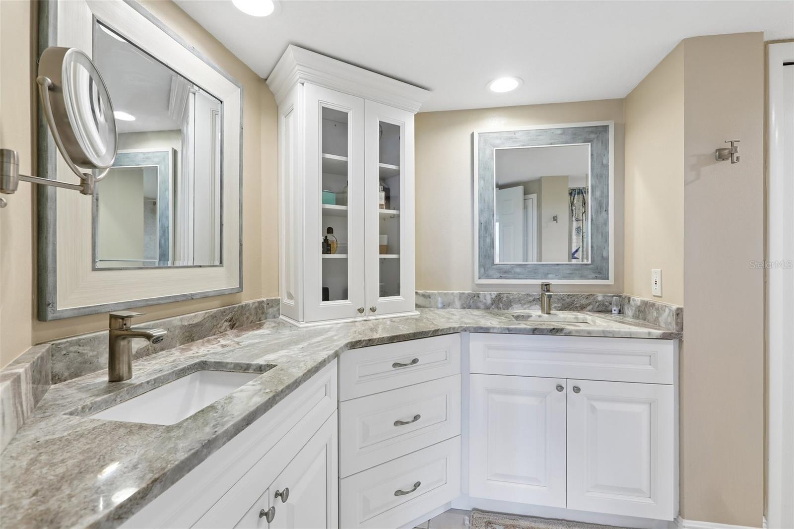 TB8540468 Property Photo 15