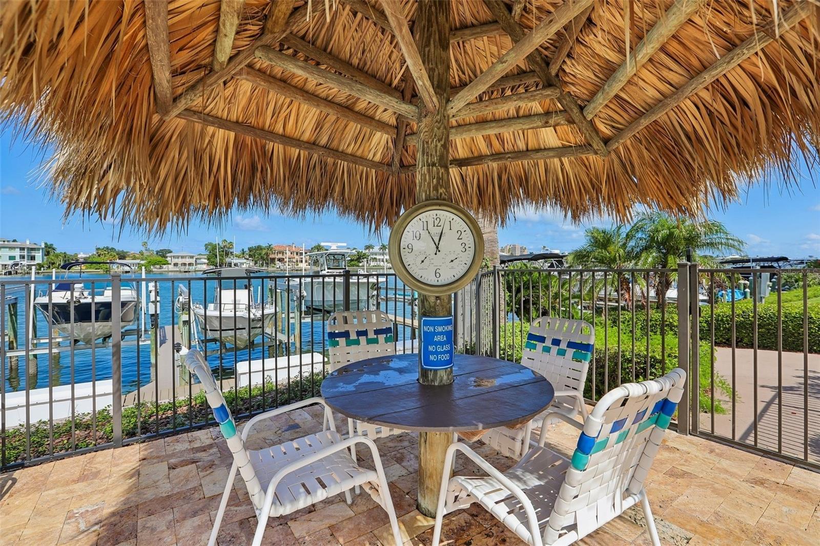 TB8540468 Property Photo 24