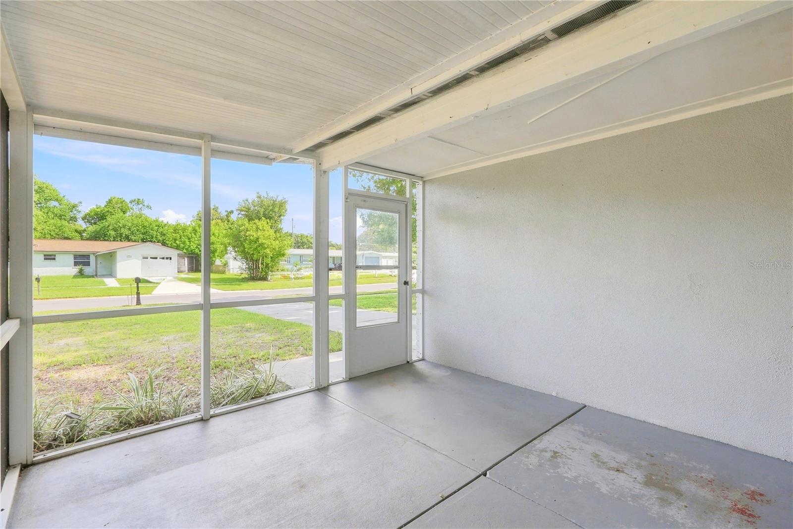 8836 79th Pl Property Photo 4