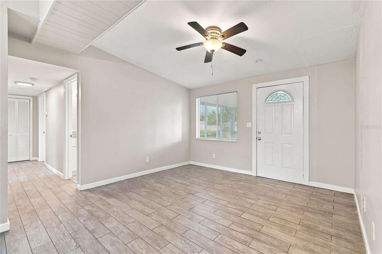 8836 79th Pl Property Photo 6