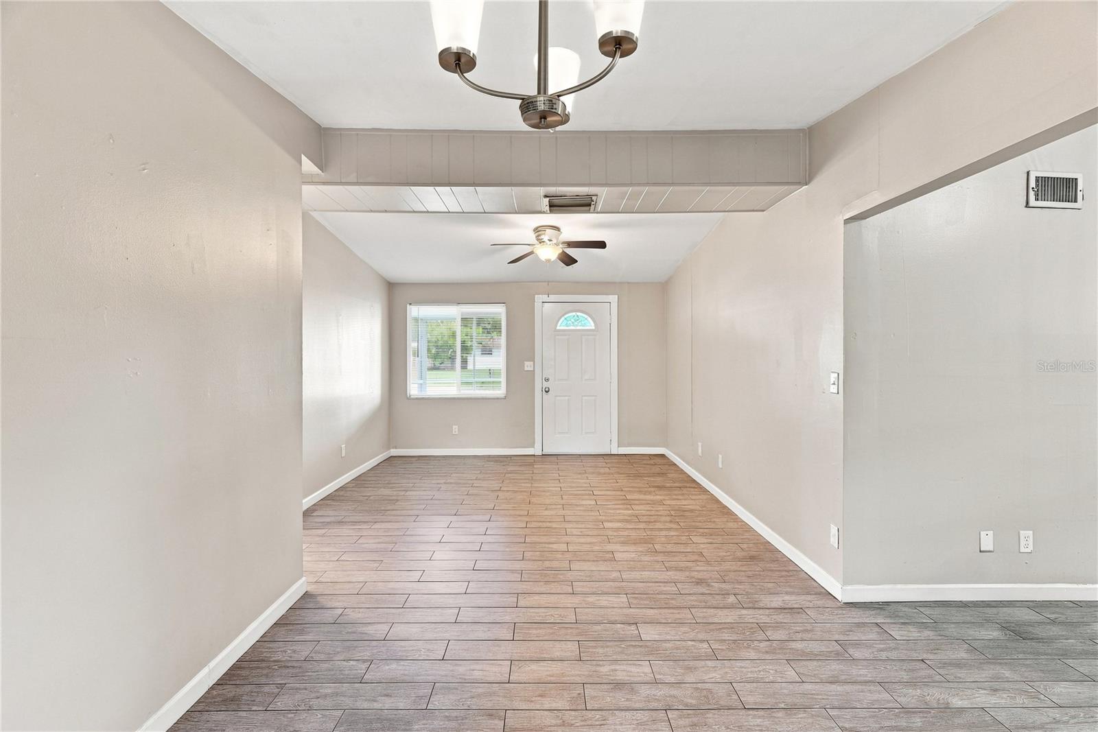 8836 79th Pl Property Photo 12