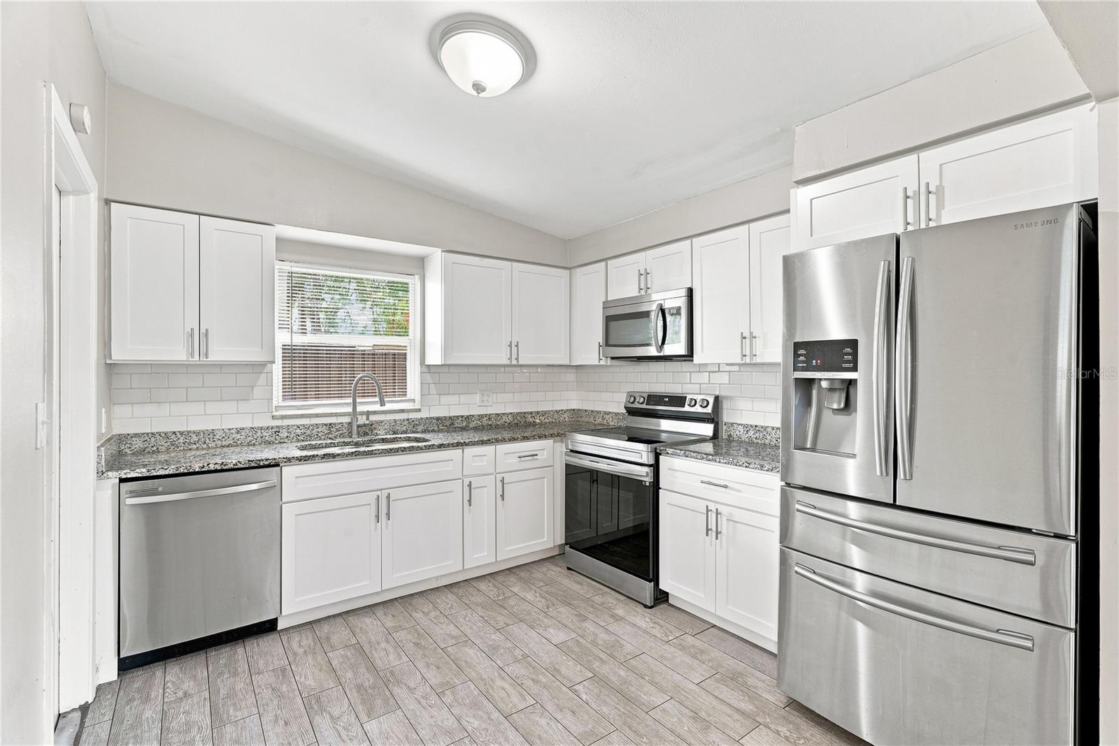 8836 79th Pl Property Photo 13