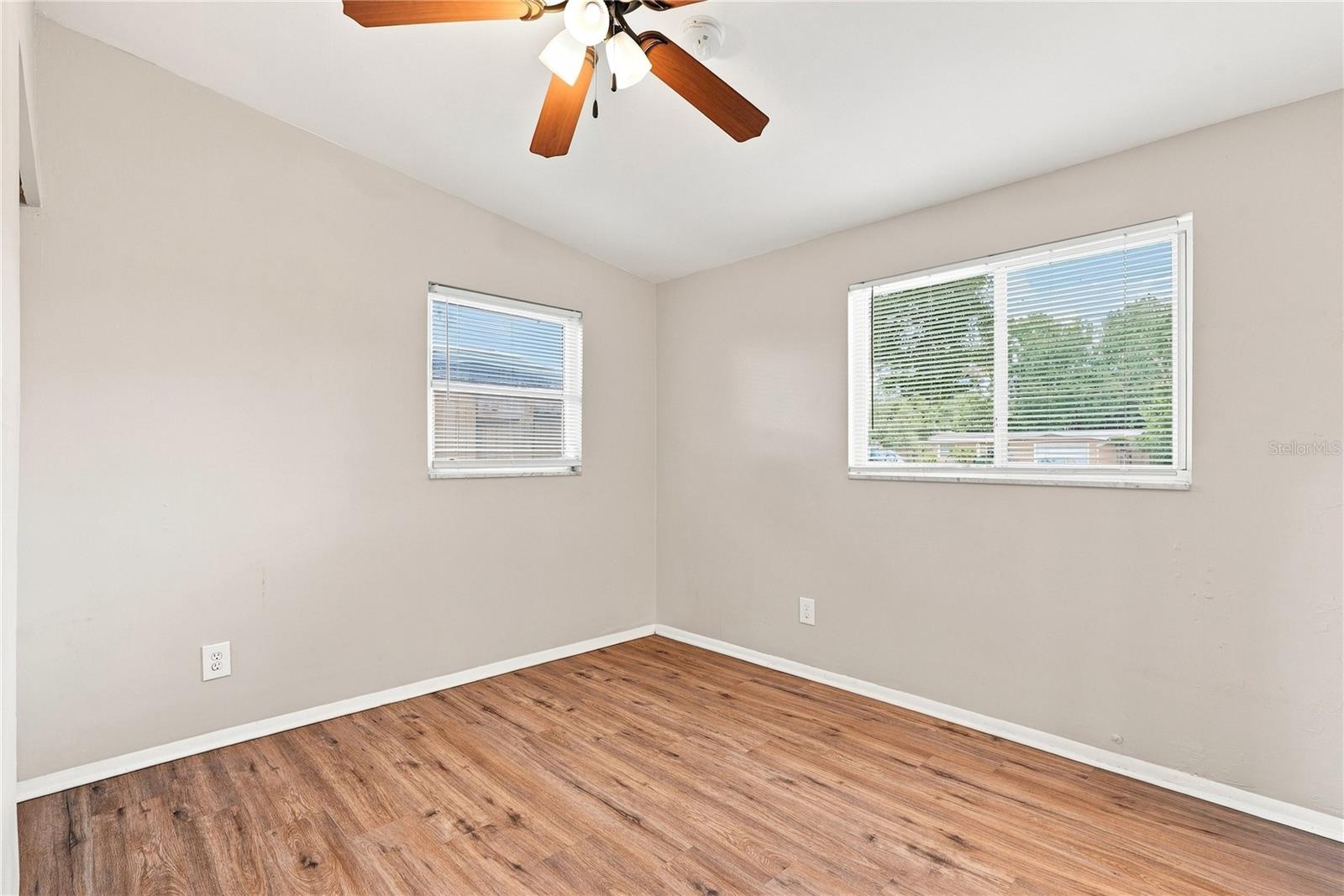 8836 79th Pl Property Photo 19
