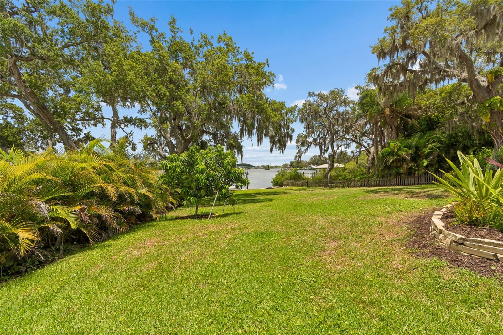 904 Bayshore Dr Property Photo 51