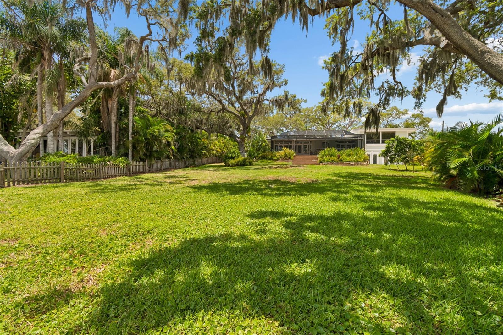 904 Bayshore Dr Property Photo 52