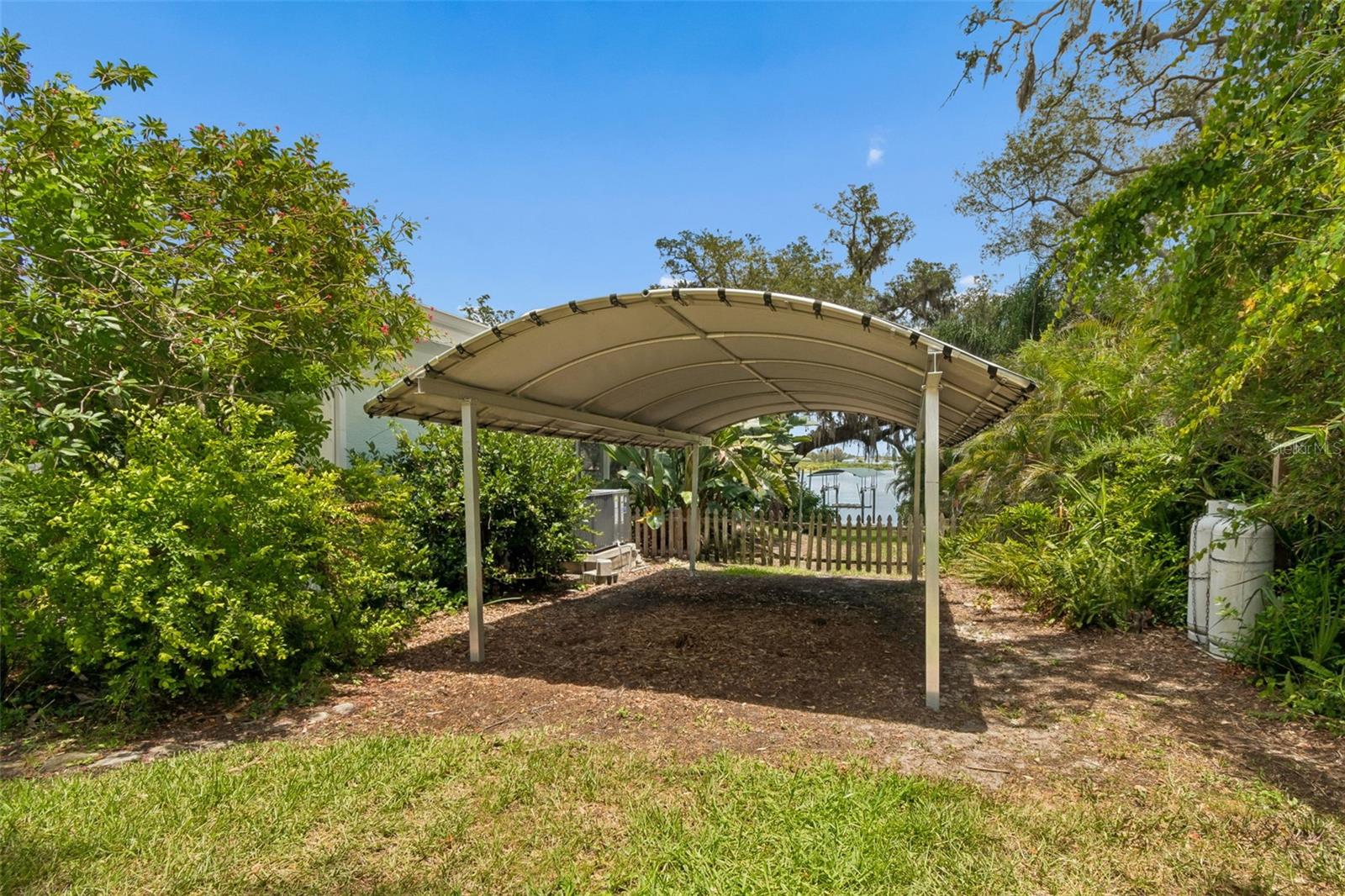 904 Bayshore Dr Property Photo 56