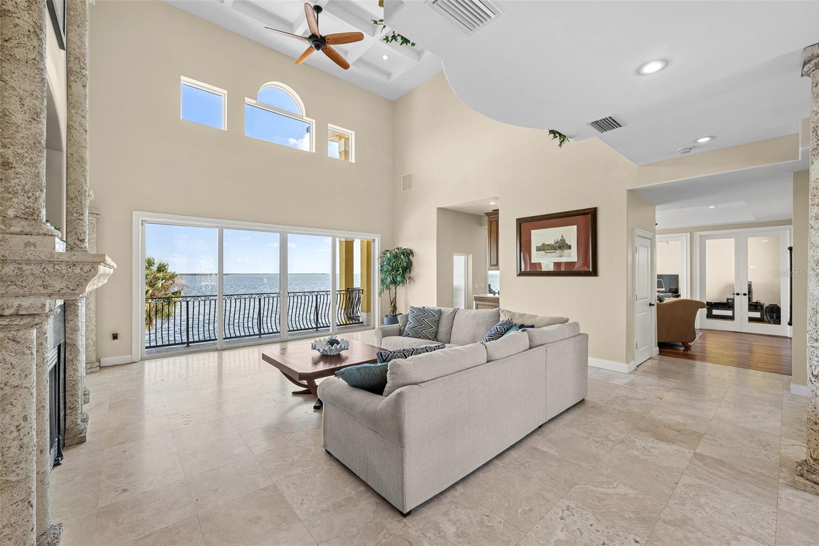 3236 Gulf Winds Cir Property Photo 7
