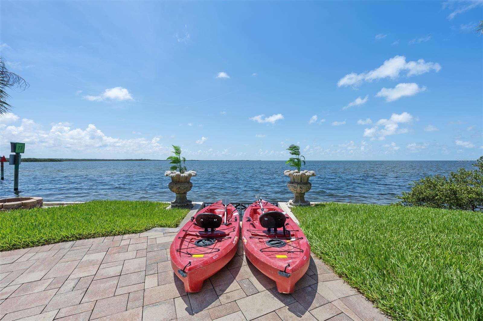 3236 Gulf Winds Cir Property Photo 43