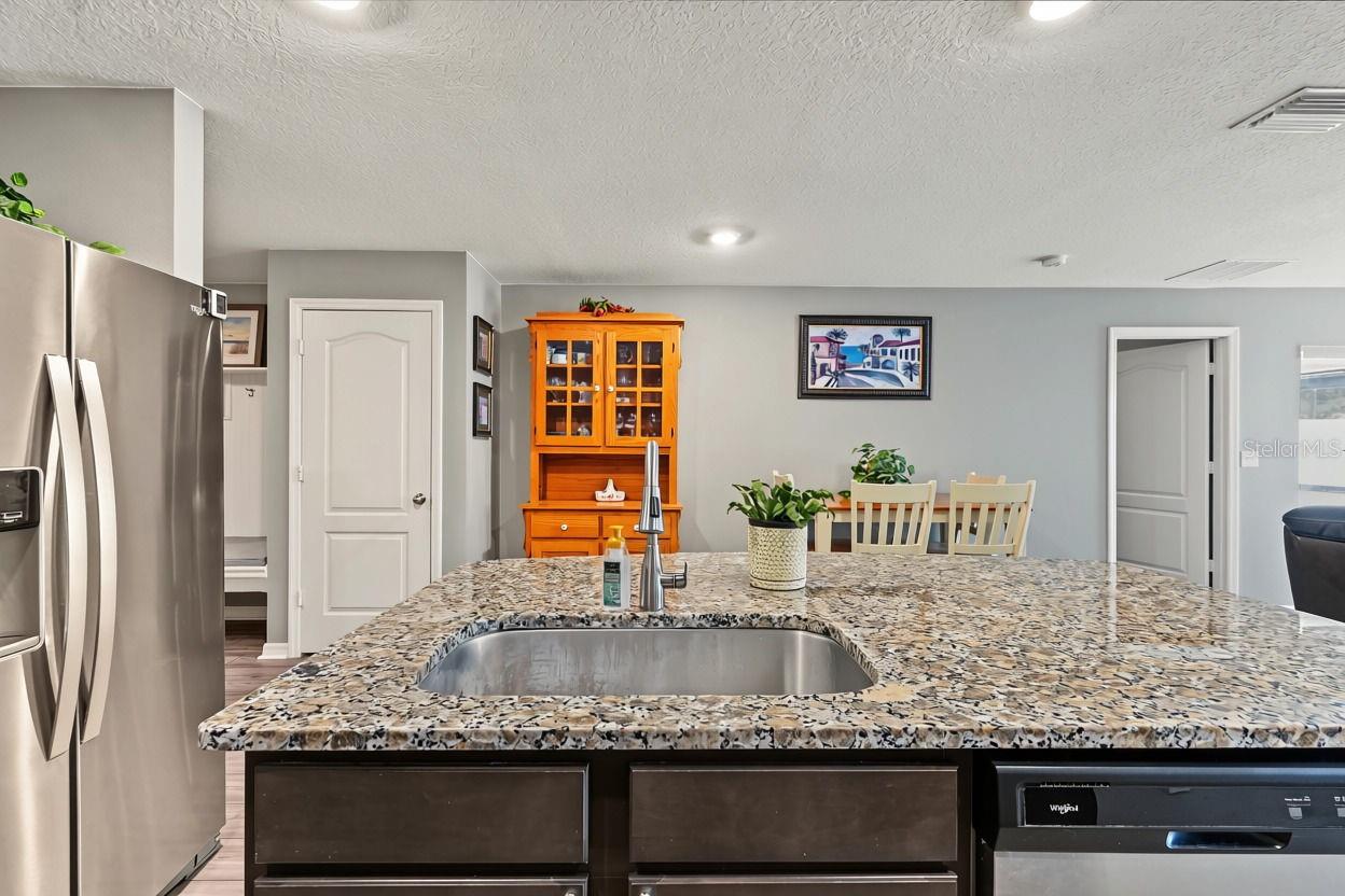 8951 Southern Charm Cir Property Photo 13