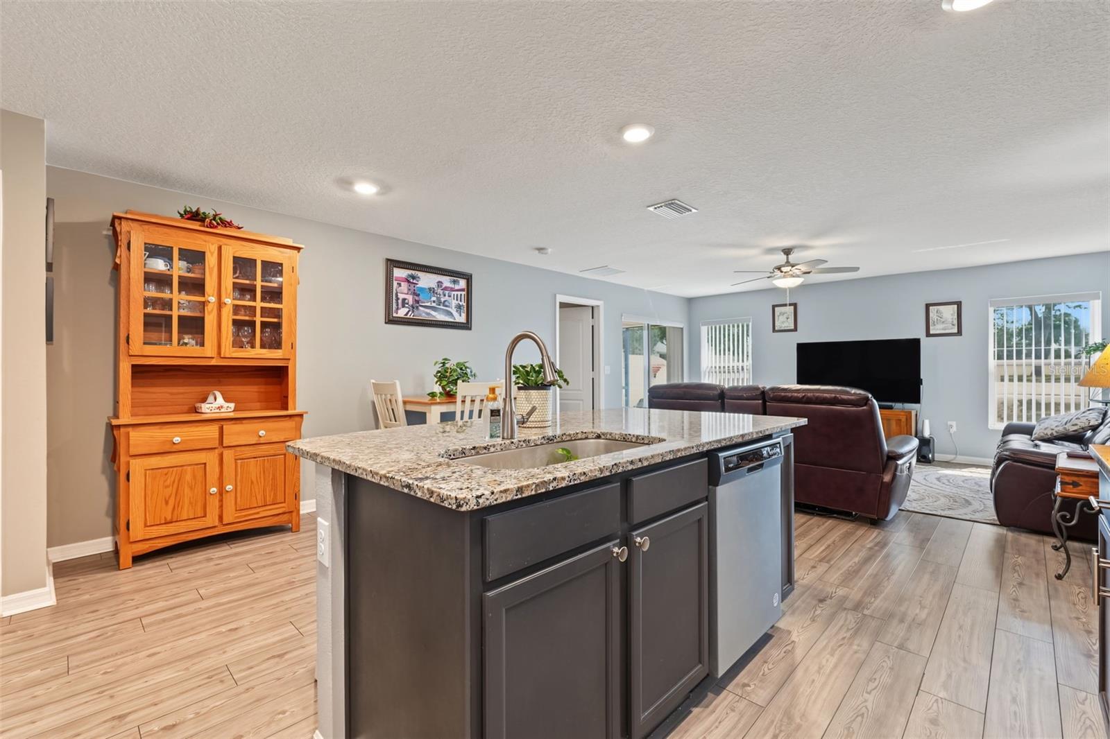 8951 Southern Charm Cir Property Photo 15