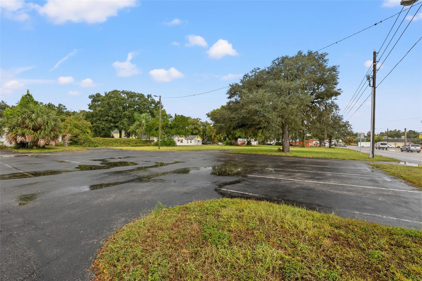 4917 Gall Blvd Property Photo 11
