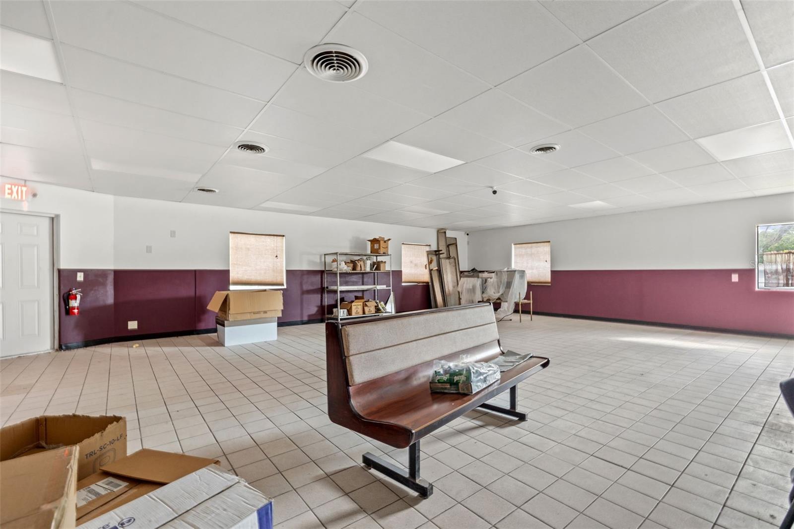 4917 Gall Blvd Property Photo 15