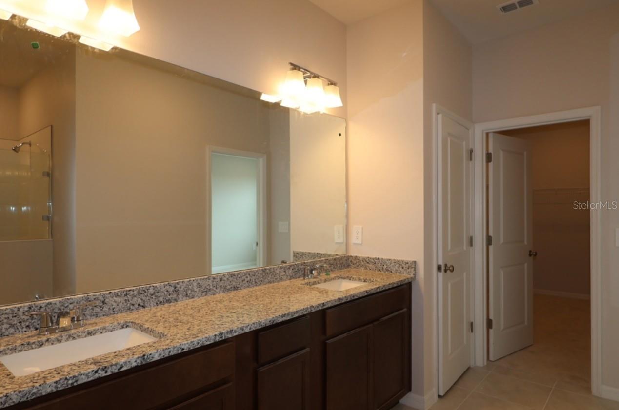 2841 Marrakesh Ln Property Photo 11