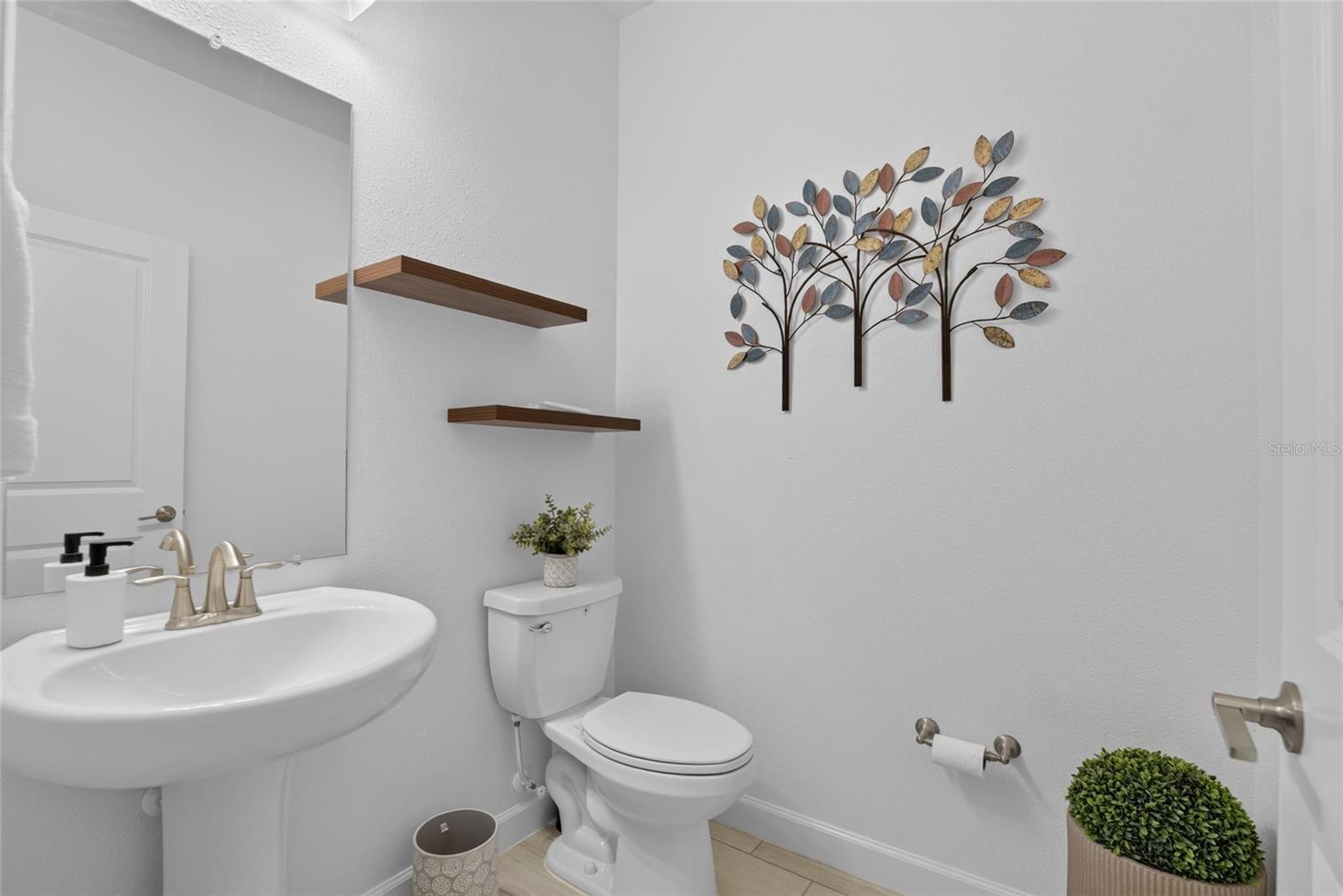 5513 Little Path Dr Property Photo 6