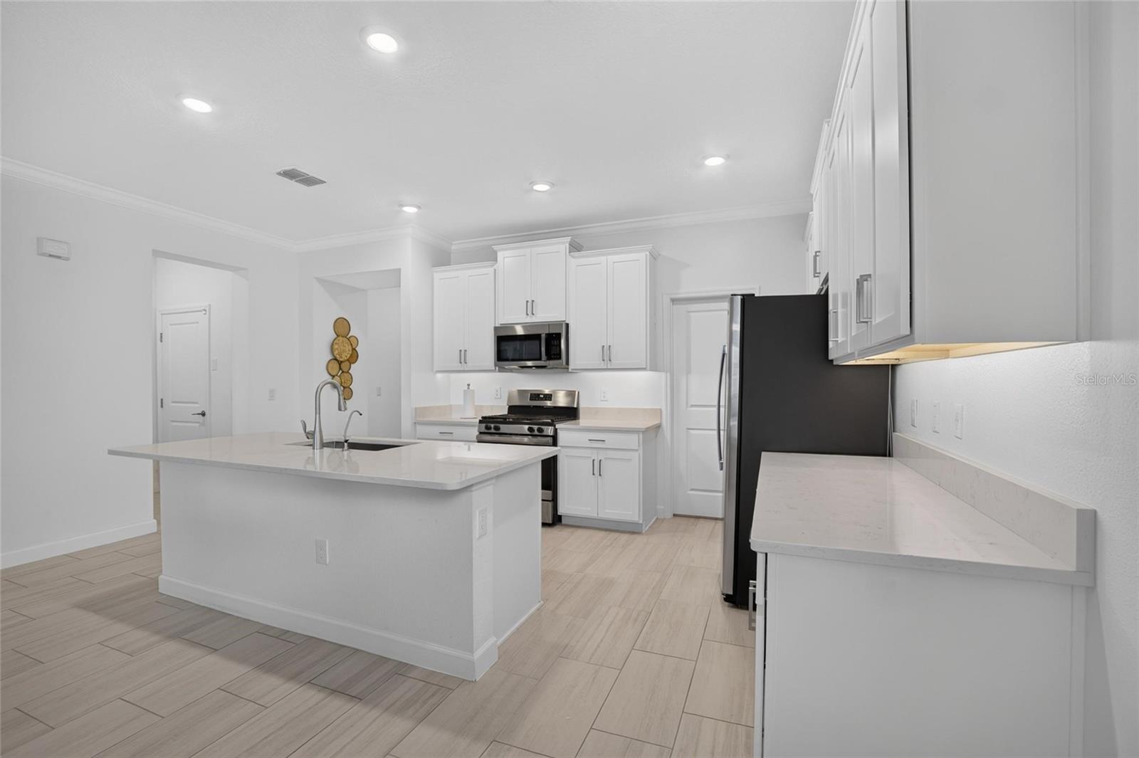5513 Little Path Dr Property Photo 11