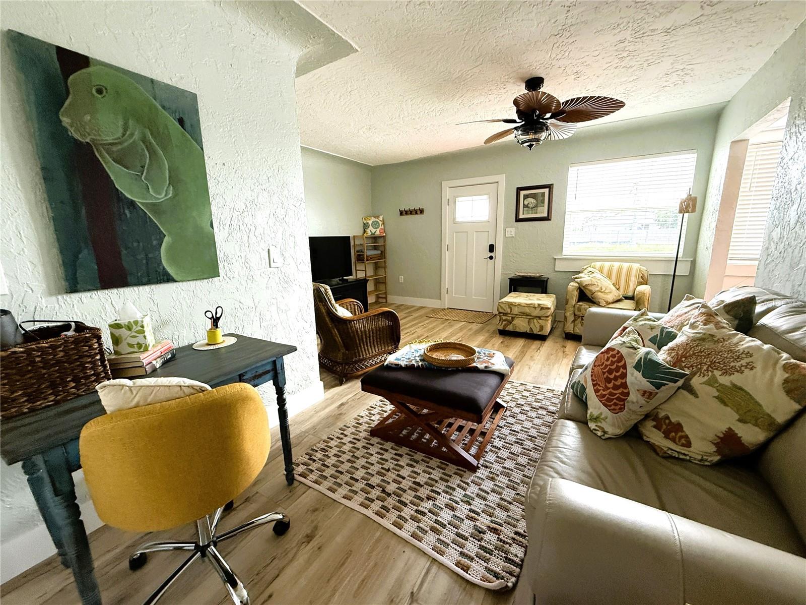 421 Virginia Ave Property Photo 5