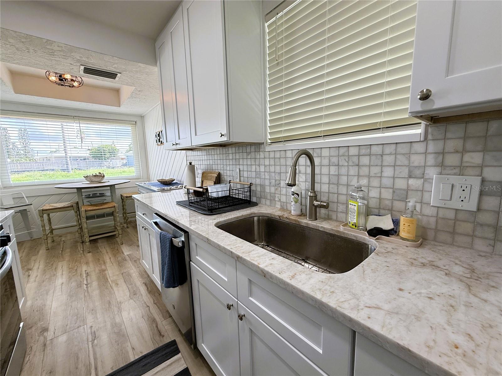 421 Virginia Ave Property Photo 11