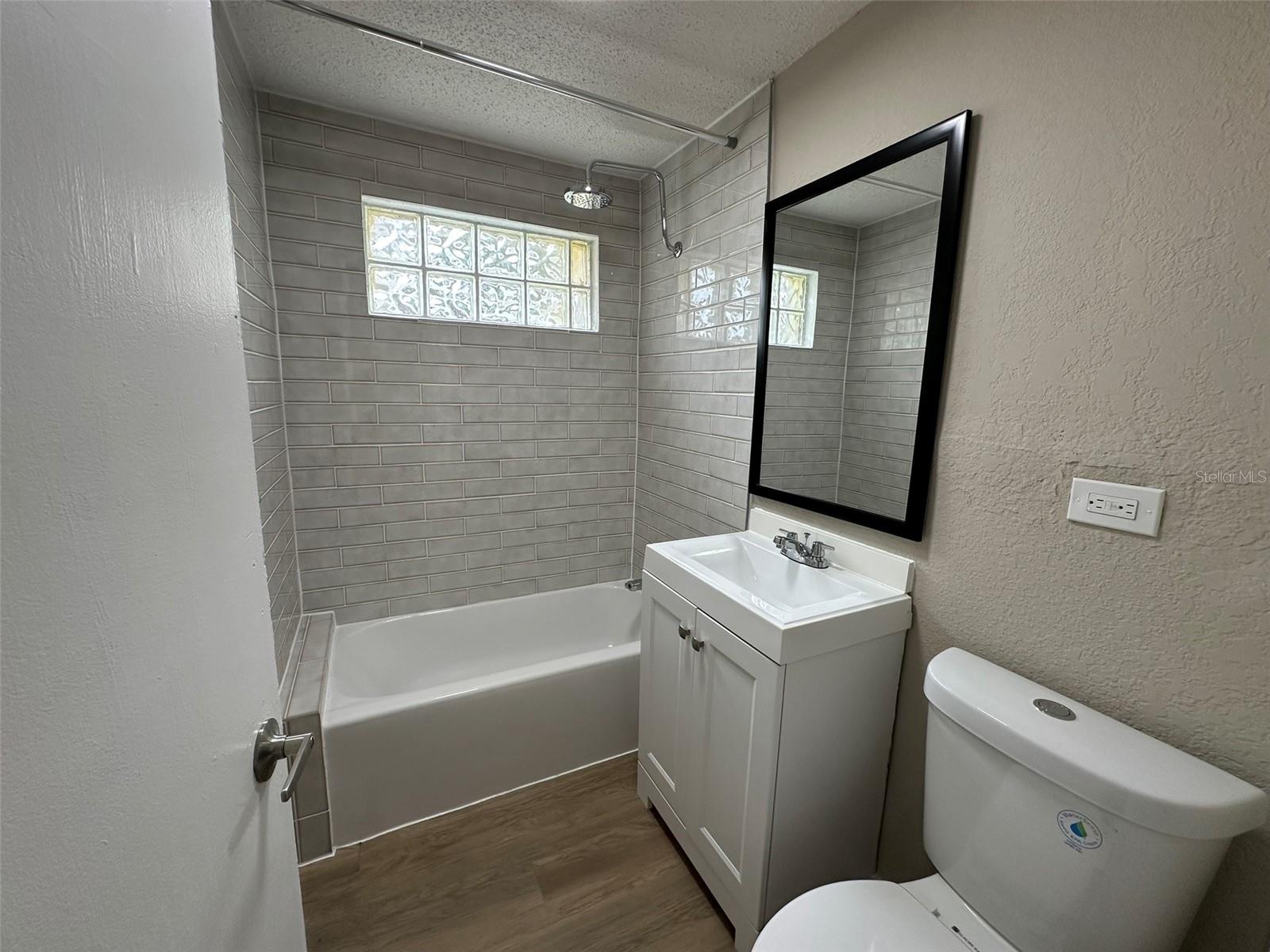 1028 E 17th Ave Property Photo 15