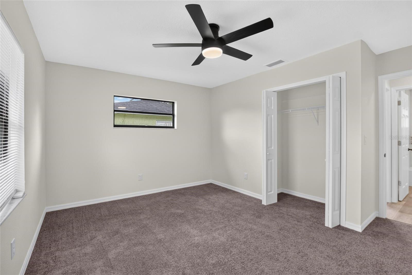 1006 Saxon Ct Property Photo 33